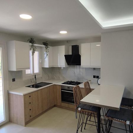 Inas Apartments 2 ليفكيمي المظهر الخارجي الصورة
