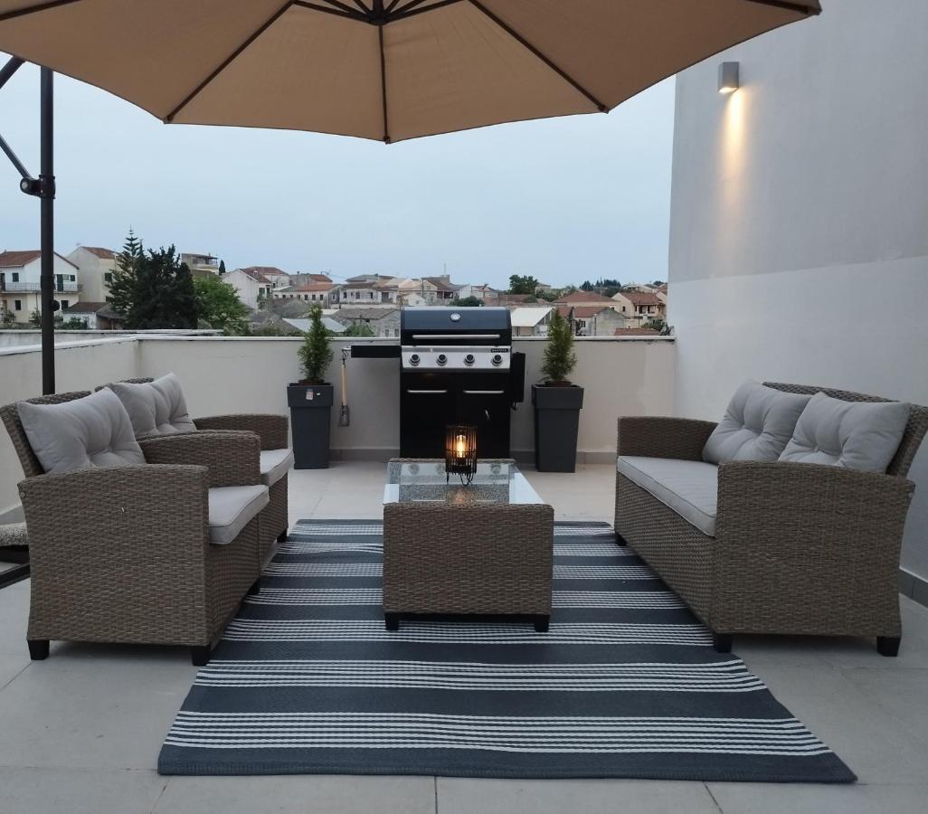 Inas Apartments 2 ليفكيمي المظهر الخارجي الصورة